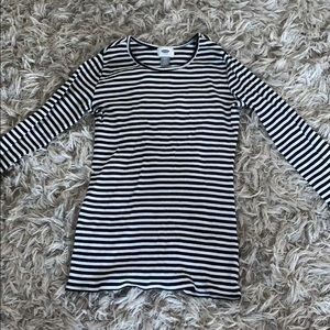 Old Navy long sleeve tee